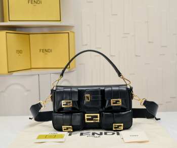 Uubags Fendi Baguette Cargo Multi-pocket Black Leather 2-way Bag 26.5x15x5cm