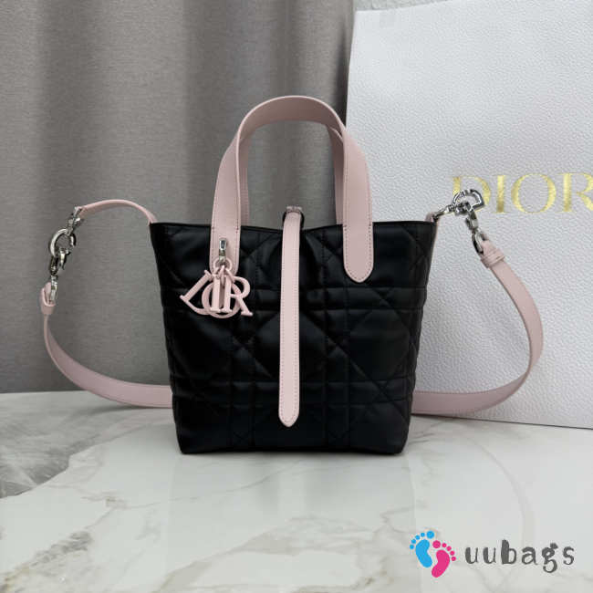 Uubags Small Dior Toujours Vertical Tote Bag Rose Soupir And Black Macrocannage Calfskin 18.5x18.5x12cm - 1