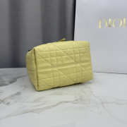 Uubags Small Dior Toujours Tote Bag in portrait format Macrocannage Calfskin In Mimosa 18.5x18.5x12cm - 6