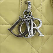 Uubags Small Dior Toujours Tote Bag in portrait format Macrocannage Calfskin In Mimosa 18.5x18.5x12cm - 3