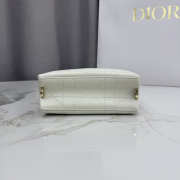 Uubags Small Vertical Dior Trianon Bag With Chain White Flat Macrocannage Lambskin 18x21x7cm - 6