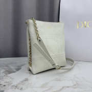 Uubags Small Vertical Dior Trianon Bag With Chain White Flat Macrocannage Lambskin 18x21x7cm - 5