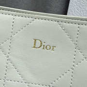 Uubags Small Vertical Dior Trianon Bag With Chain White Flat Macrocannage Lambskin 18x21x7cm - 2