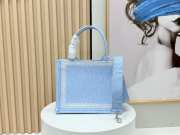 Uubags Dior Book Tote Mini Bag with Strap Dior Médaillon Dior Oblique Embroidery & Lace 20.5x16x7cm - 5