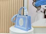 Uubags Dior Book Tote Mini Bag with Strap Dior Médaillon Dior Oblique Embroidery & Lace 20.5x16x7cm - 4