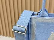 Uubags Dior Book Tote Mini Bag with Strap Dior Médaillon Dior Oblique Embroidery & Lace 20.5x16x7cm - 2