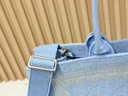 Uubags Small Dior Book Tote with Strap Celestial Blue Dior Oblique Embroidery With White Lace and Dior Médaillon 26.5x22x14cm - 5