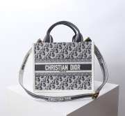 Uubags Small Dior Book Tote Black Dior Oblique Embroidery and Calfskin 26.5x22x14cm - 1