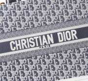 Uubags Medium Dior Book Tote Black Dior Oblique Embroidery and Calfskin 36x27.5x16.5cm - 2