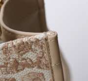 Uubags Dior Book Tote Medium in Toile de Jouy Embroidery In Beige 36x27.5x16.5cm - 4