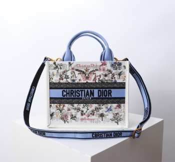Uubags Dior Book Tote Mini in Jardin Botanique Embroidery In Multicolor/Blue 26.5x22x14cm