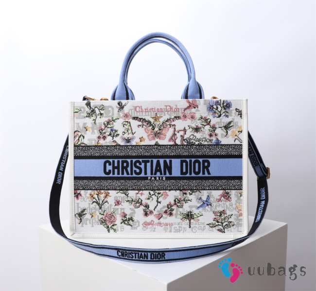Uubags Dior Book Tote Medium in Jardin Botanique Embroidery In Multicolor/Blue 36x27.5x16.5cm - 1