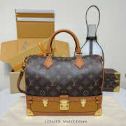 Uubags Louis Vuitton M29199 Speedy Bandoulière 30 Bag Monogram Pattern/Brown color 30x26x14.5cm - 1