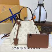 Uubags Louis Vuitton M54353 Bella Tote in Mahina Leather In Brown/White 23x13x20cm - 1