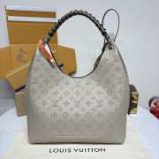 Uubags Louis Vuitton M21775 Carmel Hobo Bag In Galet Gray 35x40x17cm - 4