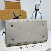 Uubags Louis Vuitton M21775 Carmel Hobo Bag In Galet Gray 35x40x17cm - 5