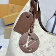 Uubags Louis Vuitton M53188 Carmel Hobo Bag In Crème Beige 35x40x17cm - 3