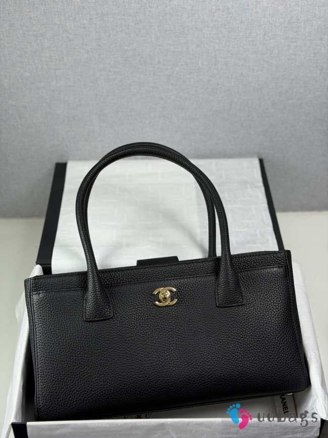 Uubags Chanel Cerf Executive Medium Shoulder Tote Bag In Black 33x18x14cm - 1