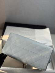 Uubags Chanel 25 small handbag braided raffia-effect canvas, calfskin leather & silver-tone metal in light blue 30x26x14cm - 2