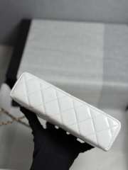 Uubags Chanel Classic Vanity with Chain in White Grained Patent Calfskin 17x19.5x5cm - 6