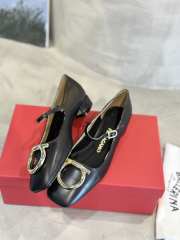 Uubags Ferragamo Maxi Gancini Mary Jane Pump In Black 2cm - 6