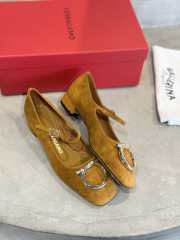 Uubags Ferragamo Maxi Gancini Mary Jane Pump In Brown Suede Leather 2cm - 4