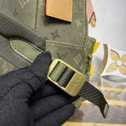 Uubags Louis Vuitton M29769 Palm Springs Backpack Green Monogram Canvas 29x20x38cm - 5