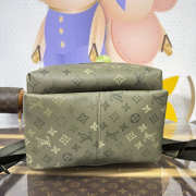 Uubags Louis Vuitton M29769 Palm Springs Backpack Green Monogram Canvas 29x20x38cm - 6