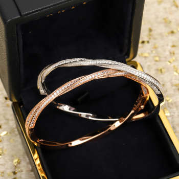 Uubags Graff Spiral Pavé Diamond Bangle