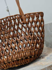 Uubags YSL Panier small in wood beads light wood and brick 28–49x35x30cm - 2