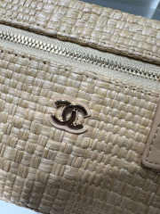 New Arrivals 2026 Chanel classic vanity bag with shoulder strap braided raffia yarn & gold-colored metal beige 17x19.5x5cm - 2