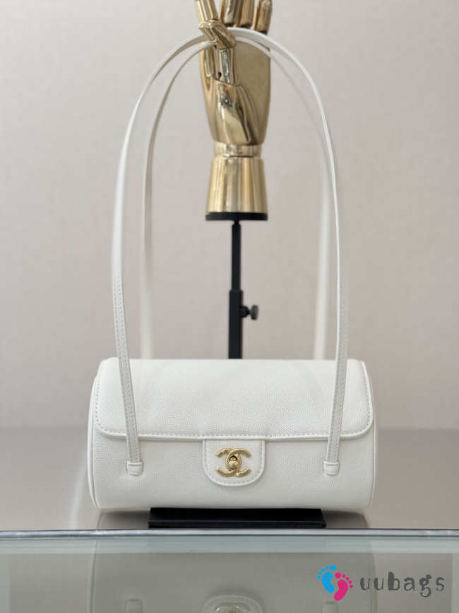 Uubags Chanel Small Bowling Bag Grained Shiny Calfskin & Gold-Tone Metal In White 10x20.5x10cm - 1
