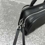 Uubags Loewe mini Amazona 180 bag in black soft calfskin 20x11.5x7cm - 2