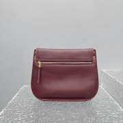 Uubags Celine Medium Soft Triomphe Besace In Syrah Supple Shiny Lambskin 32x26x2cm - 4