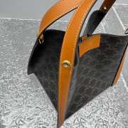 Uubags Celine Small Cube Bag In Triomphe Canvas and Natural Calfskin 18.5x21x17cm - 4