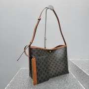 Uubags Celine Soft Shopper Bag In Tan Triomphe Canvas and Calfskin 32.5x24.5x14cm - 5