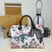 New Arrivals 2026 Louis Vuitton M29066 Speedy Soft 30 Bag Monogram Dune Pattern 30x21x17cm - 1
