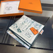 Uubags Hermes scarf in silk twill with hand-rolled edges white 88.5x88.5cm - 5