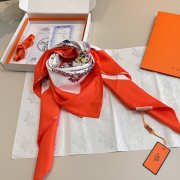 Uubags Hermes scarf in silk twill with hand-rolled edges bright orrange/ beige/ multicolored 88.5x88.5cm - 3