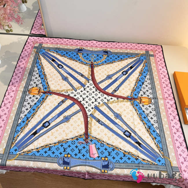 Uubags Louis Vuitton monogram confidential square silk scarf in pink 90x90cm - 1