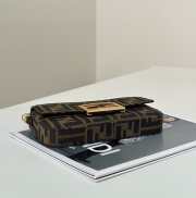 Uubags Fendi baguette phone pouch fabric brown leather 18.5x2.5x10cm - 6