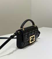 Uubags Fendi Baguette Phone Pouch Black Nappa Leather 18.5x2.5x10cm - 3