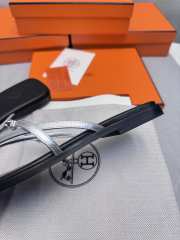 Uubags Hermes Miss sandal in silver-grey - 4