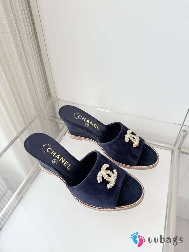 Uubags Chanel Sandals In Velvet & Imitation Pearls Blue 8.5cm - 1