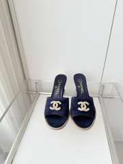 Uubags Chanel Sandals In Velvet & Imitation Pearls Blue 8.5cm - 2