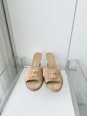 Uubags Chanel Sandals In Velvet & Imitation Pearls Beige 8.5cm  - 3
