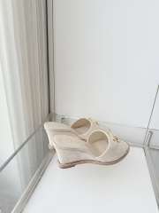 Uubags Chanel Sandals In Velvet & Imitation Pearls White 8.5cm - 3