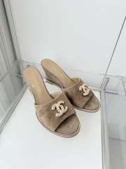 Uubags Chanel Sandals In Velvet & Imitation Pearls Brown 8.5cm - 1