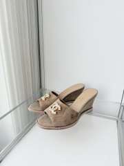 Uubags Chanel Sandals In Velvet & Imitation Pearls Brown 8.5cm - 6