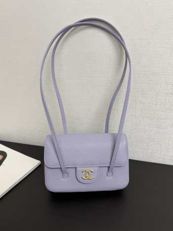 Uubags Chanel mini clutch with leather strap in light purple 11.5x17x5cm